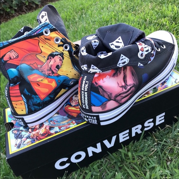 NWB 🤩 CONVERSE X DC SUPERMAN ALLSTAR WOMENS - Picture 2 of 7